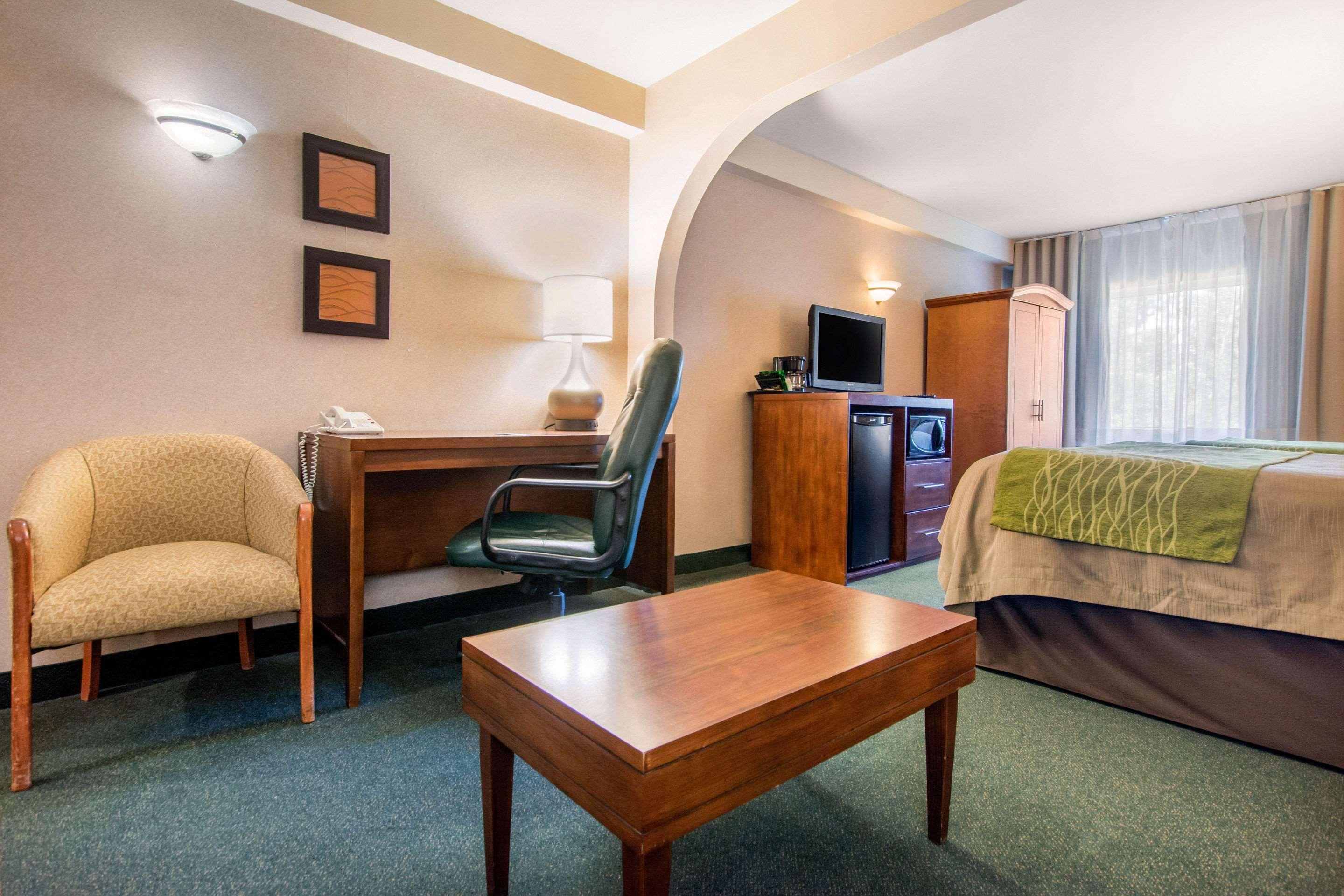 Hotel Comfort & Shawinigan